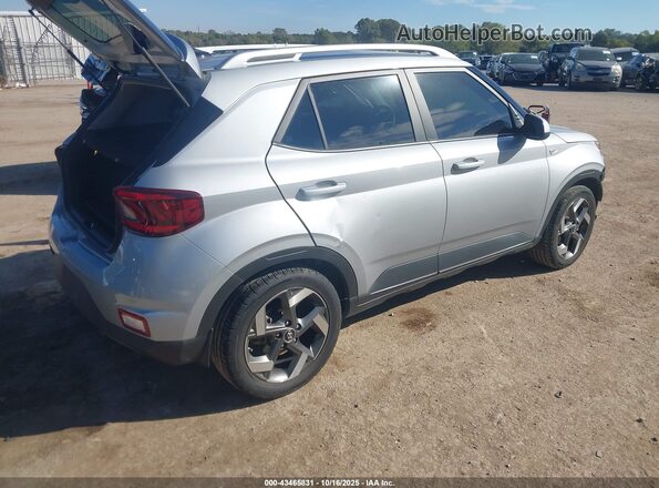KMHRC8A32MU090462 2021 HYUNDAI VENUE Silver Задня права чверть