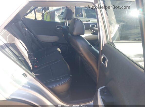 KMHRC8A32MU090462 2021 HYUNDAI VENUE Silver Вид наклейки з VIN-кодом