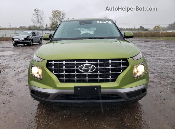KMHRC8A34MU100828 2021 HYUNDAI VENUE Green Front view