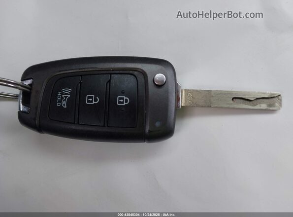 KMHRC8A37MU099772 2021 HYUNDAI VENUE Красный Вид панели приборов