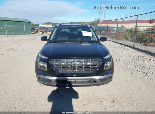 KMHRC8A37NU162841 2022 HYUNDAI VENUE Черный Вид задней части салона