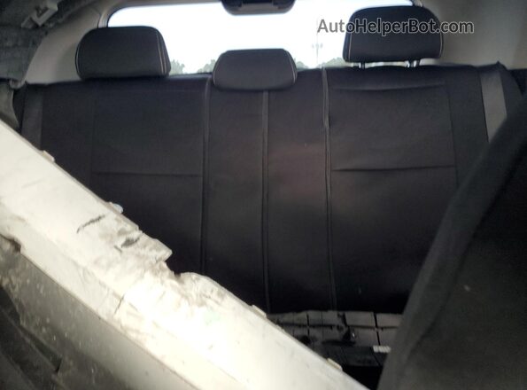 KMHRC8A38LU033018 2020 HYUNDAI VENUE White Вид задніх сидінь