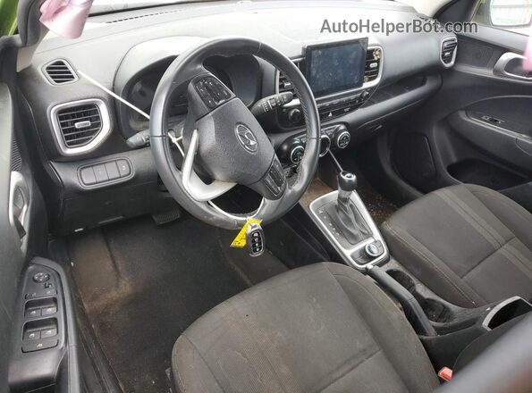 KMHRC8A38RU285148 2024 HYUNDAI VENUE Green Вид панелі приладів