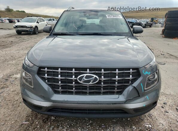 KMHRC8A39LU020004 2020 HYUNDAI VENUE Gray Front view