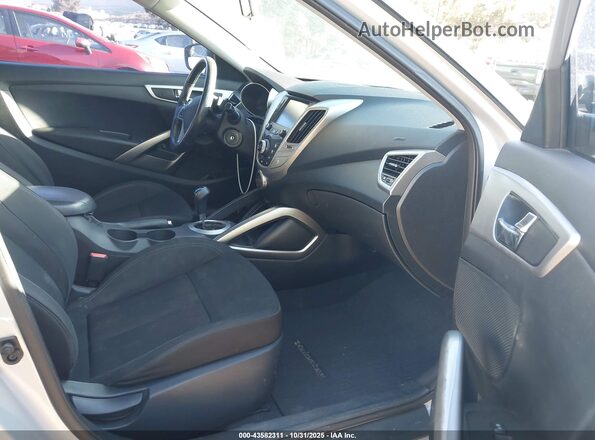 KMHTC6AD3HU314329 2017 HYUNDAI VELOSTER Silver 