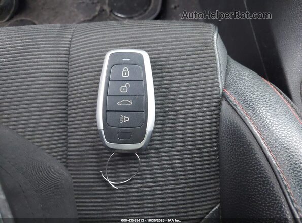 KMHTG6AF0KU012056 2019 HYUNDAI VELOSTER Черный Вид панели приборов