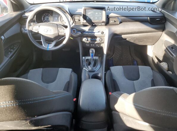 KMHTG6AF2KU019817 2019 HYUNDAI VELOSTER Silver Widok deski rozdzielczej