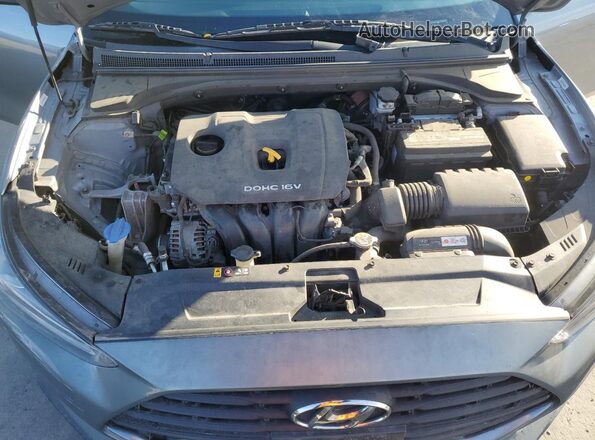 KMHTG6AF2KU019817 2019 HYUNDAI VELOSTER Silver Widok wnętrza z tyłu