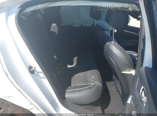 KMTG34LE1MU074063 2021 GENESIS G70 White VIN sticker view