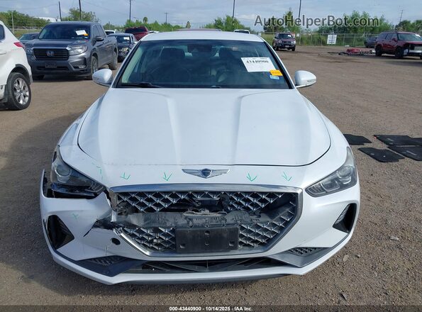 KMTG64LA2KU044135 2019 GENESIS G70 Белый Вид задней части салона