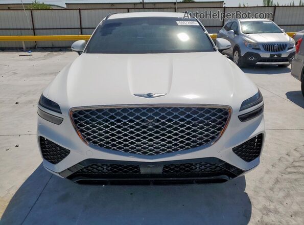 KMUMADTB2PU107361 2023 GENESIS GV70 White 