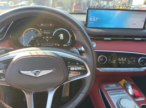 KMUMCDTC4NU012266 2022 GENESIS GV70 Burgundy ხელსაწყოთა პანელის ხედი