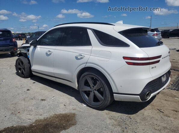 KMUMCDTC6PU137398 2023 GENESIS GV70 White 