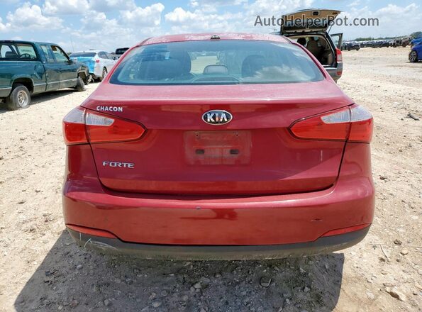 KNAFK4A6XG5439103 2016 KIA FORTE Красный Вид сзади