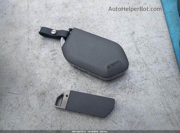 KNAG64J71T5405398 2026 KIA K5 Black წინა პანელის ხედი