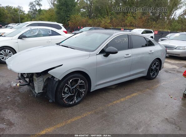 KNAG64J7XS5284420 2025 KIA K5 Gray Vista tres cuartos delantera izquierda