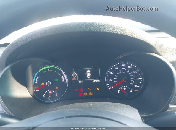 KNAGU4LC7H5006065 2017 KIA OPTIMA HYBRID Черный Вид задних сидений