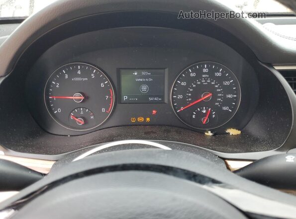 KNALC4J11H5056138 2017 KIA CADENZA White Vista del cuadro de instrumentos