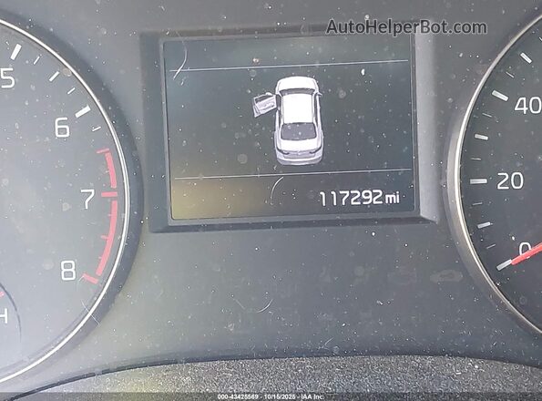 KNALC4J12H5050820 2017 KIA CADENZA Silver Widok wnętrza 360 stopni