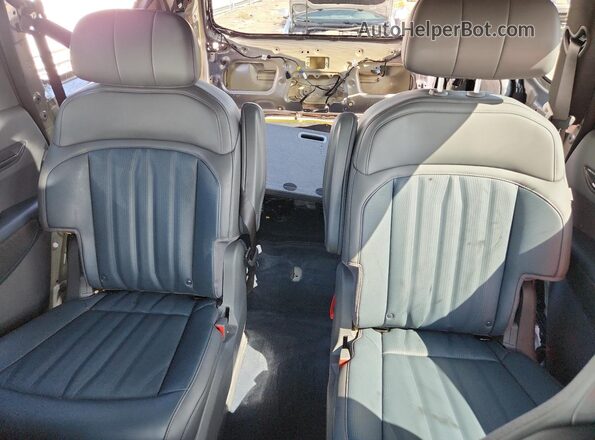 KNDAEFS57R6030561 2024 KIA EV9 Gray უკანა სავარძლების ხედი
