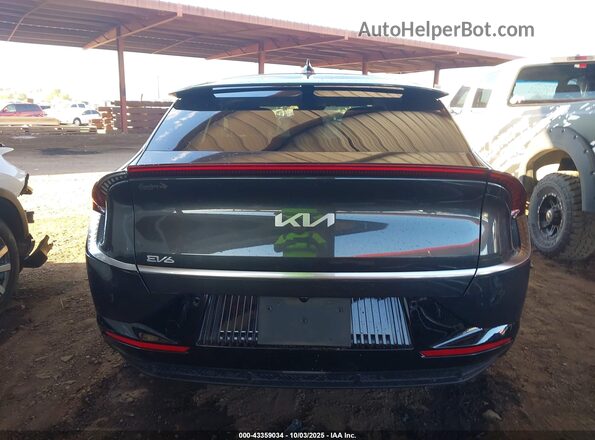 KNDC34LA2N5060131 2022 KIA EV6 Black 