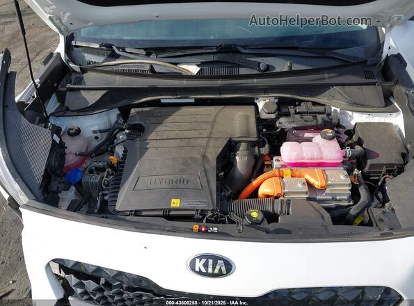 KNDCB3LC4L5449333 2020 KIA NIRO White Հետևի տեսք