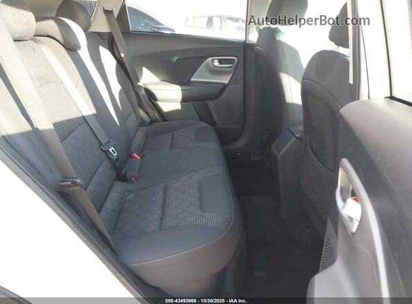 KNDCB3LC4N5537222 2022 KIA NIRO White Vista de la etiqueta del VIN