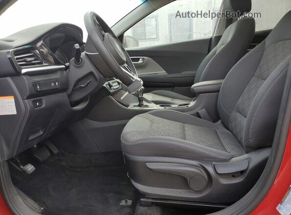 KNDCB3LC6L5435255 2020 KIA NIRO Red Widok wnętrza z przodu