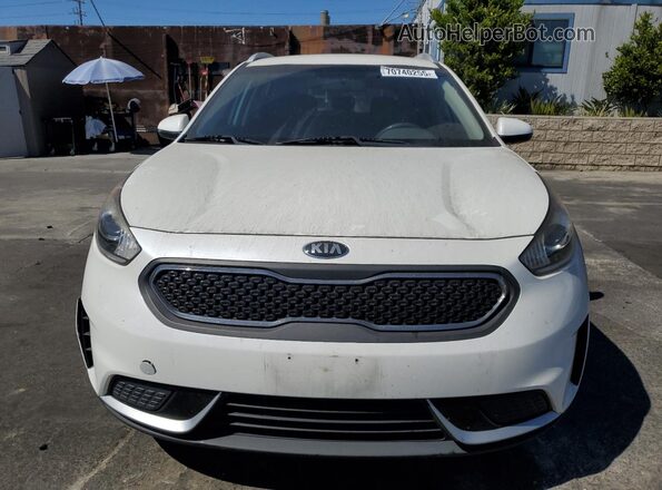 KNDCB3LC8J5203835 2018 KIA NIRO White 