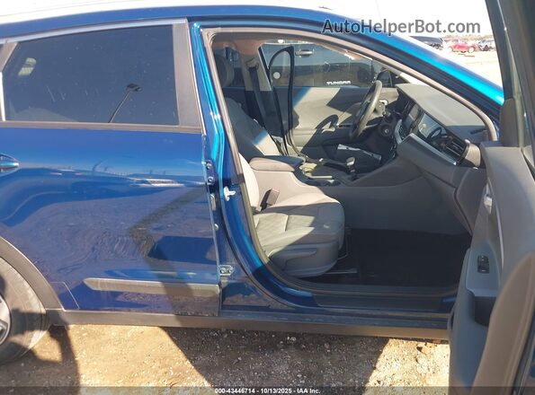 KNDCB3LC9L5359675 2020 KIA NIRO Синий Вид салона спереди