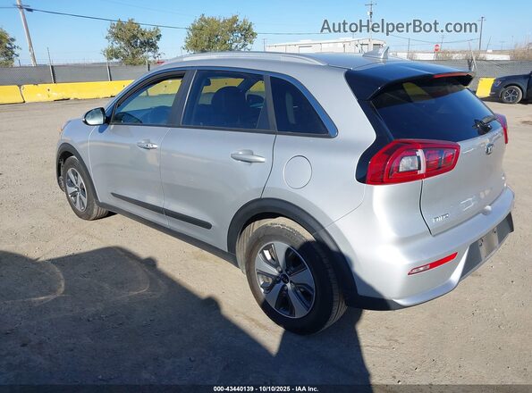 KNDCC3LC3J5126630 2018 KIA NIRO Silver Trasero izquierdo