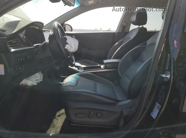 KNDCC3LG3N5149186 2022 KIA NIRO Black წინა სალონის ხედი