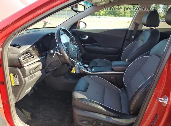 KNDCC3LG4L5070994 2020 KIA NIRO Red Widok wnętrza z przodu