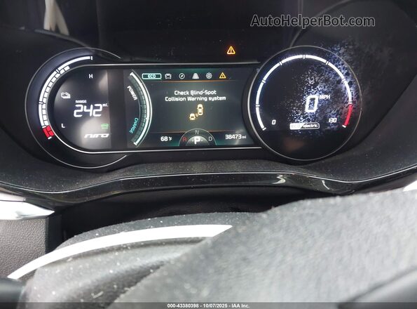 KNDCC3LG6N5117784 2022 KIA NIRO EV Blue Widok tylnych siedzeń