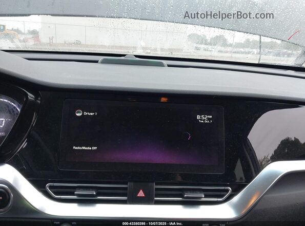 KNDCC3LG6N5117784 2022 KIA NIRO EV Blue 