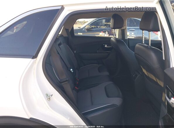 KNDCC3LG6N5160862 2022 KIA NIRO EV White VIN კოდის სტიკერის ხედი