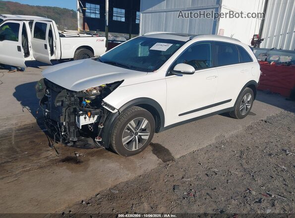 KNDCE3LC8L5439170 2020 KIA NIRO White Przód lewy