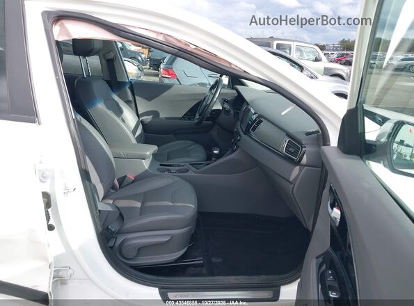 KNDCE3LC9K5224993 2019 KIA NIRO White Widok wnętrza z przodu