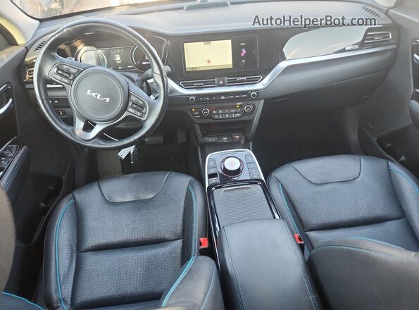 KNDCE3LG2N5134947 2022 KIA NIRO Gray წინა პანელის ხედი