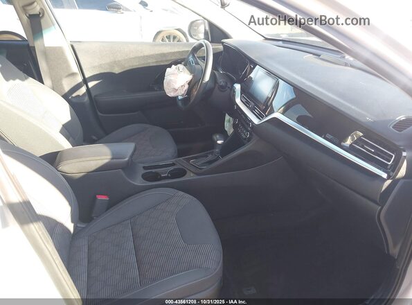 KNDCM3LD2M5473991 2021 KIA NIRO PLUG-IN HYBRID Silver Սալոնի դիմացի տեսք