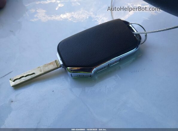 KNDCP3LE1S5236387 2025 KIA NIRO Gray Вид панелі приладів