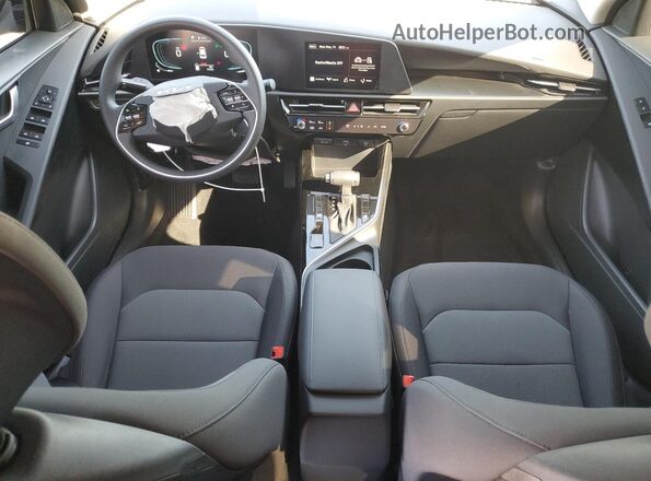KNDCP3LE7S5264792 2025 KIA NIRO Black Вид панелі приладів