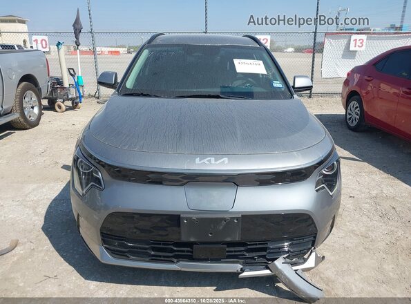 KNDCR3L10R5098052 2024 KIA NIRO EV Gray 