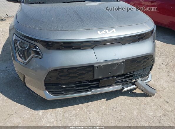 KNDCR3L10R5098052 2024 KIA NIRO EV Gray 