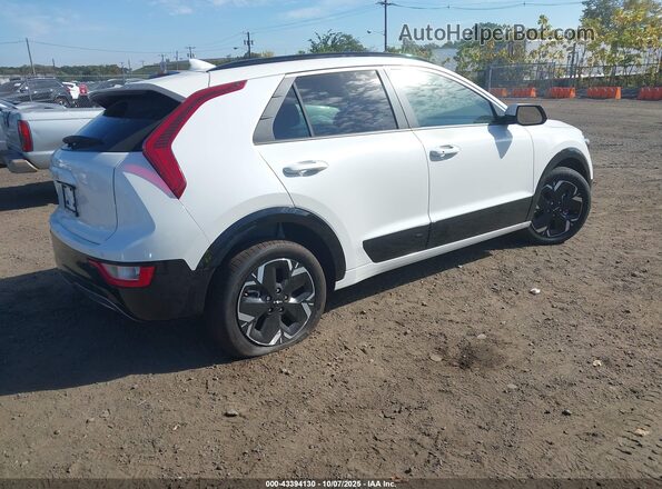 KNDCR3L13S5135830 2025 KIA NIRO EV White Задня права чверть