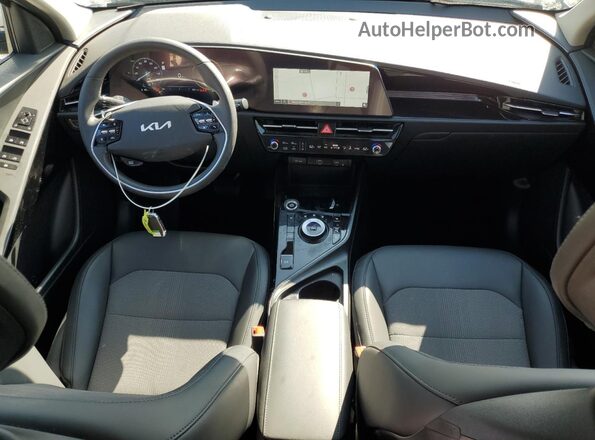 KNDCR3L17S5134776 2025 KIA NIRO Silver 