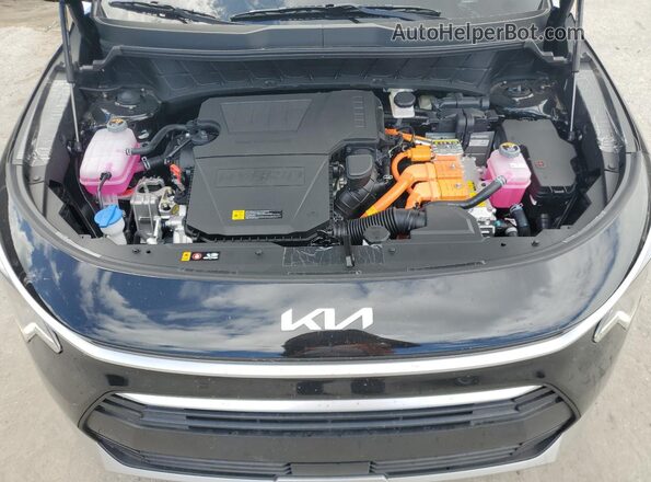 KNDCR3LE8S5294555 2025 KIA NIRO Black 