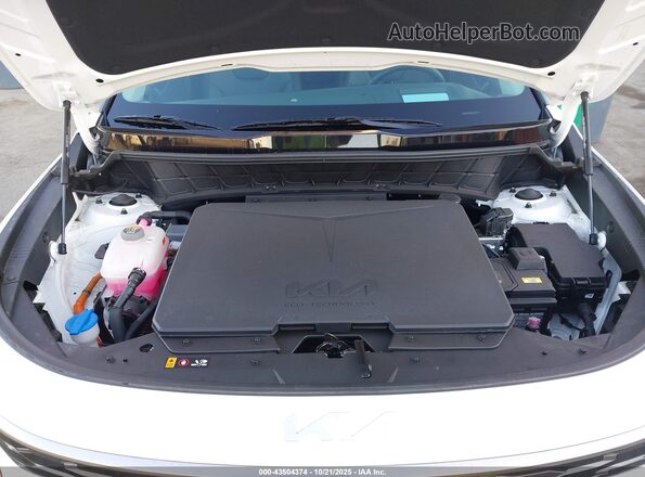 KNDCT3L1XR5089764 2024 KIA NIRO EV Белый Вид сзади