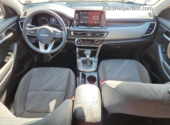 KNDEPCAA4N7321791 2022 KIA SELTOS Silver წინა პანელის ხედი