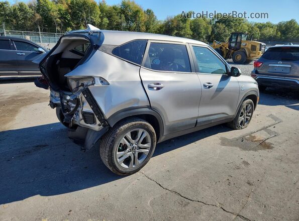 KNDEPCAA4N7321791 2022 KIA SELTOS Silver უკანა მარჯვენა